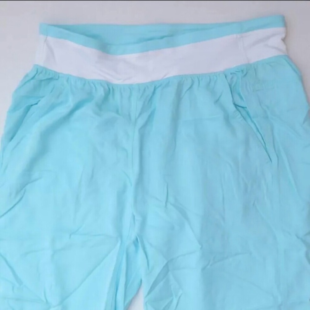 NWOT- Lululemon Sz 10 Serene Pants